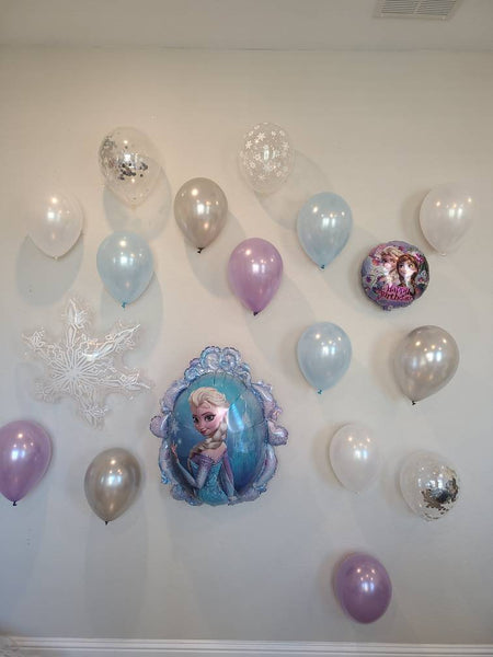 Elsa Balloon Bouquet Frozen Birthday Frozen Decorations Frozen Balloons Winter Wonderland Winter Onederland Elsa Ballooms Snowflake Decor